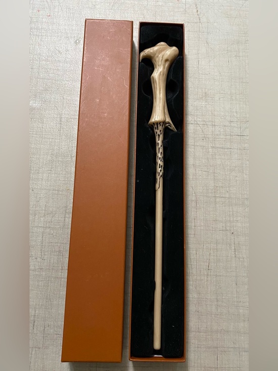 Universal Studios Other - VOLDEMORT wand from Universal Studios